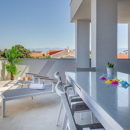 Apartmani Kastelina Vir Zewnętrze zdjęcie