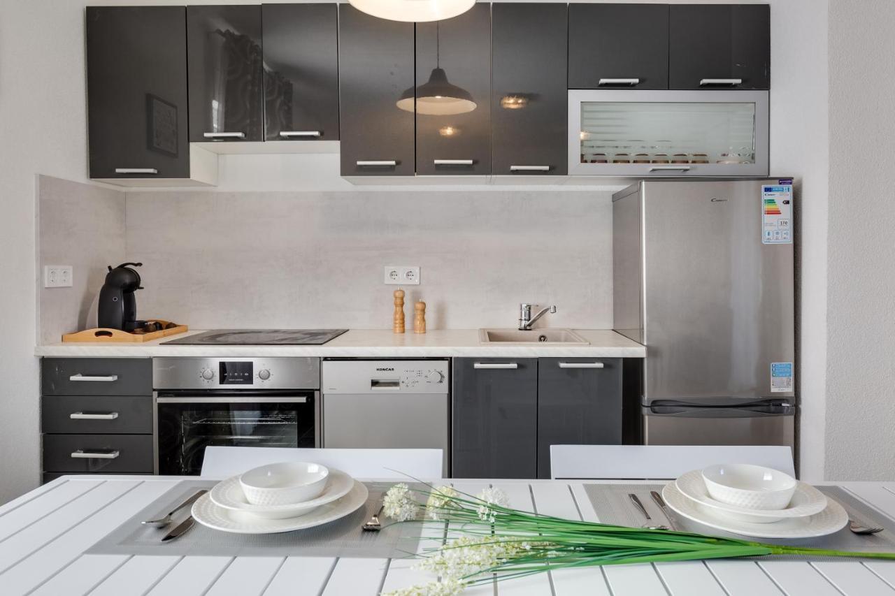 Apartmani Kastelina Vir Zewnętrze zdjęcie