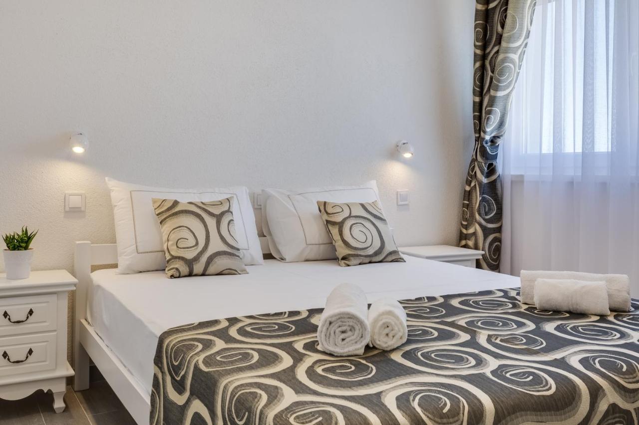 Apartmani Kastelina Vir Zewnętrze zdjęcie