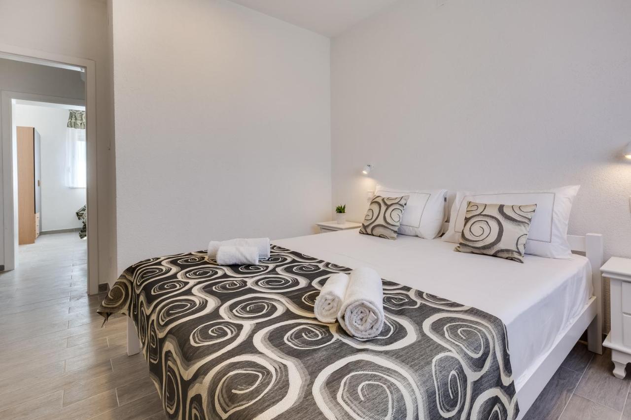 Apartmani Kastelina Vir Zewnętrze zdjęcie