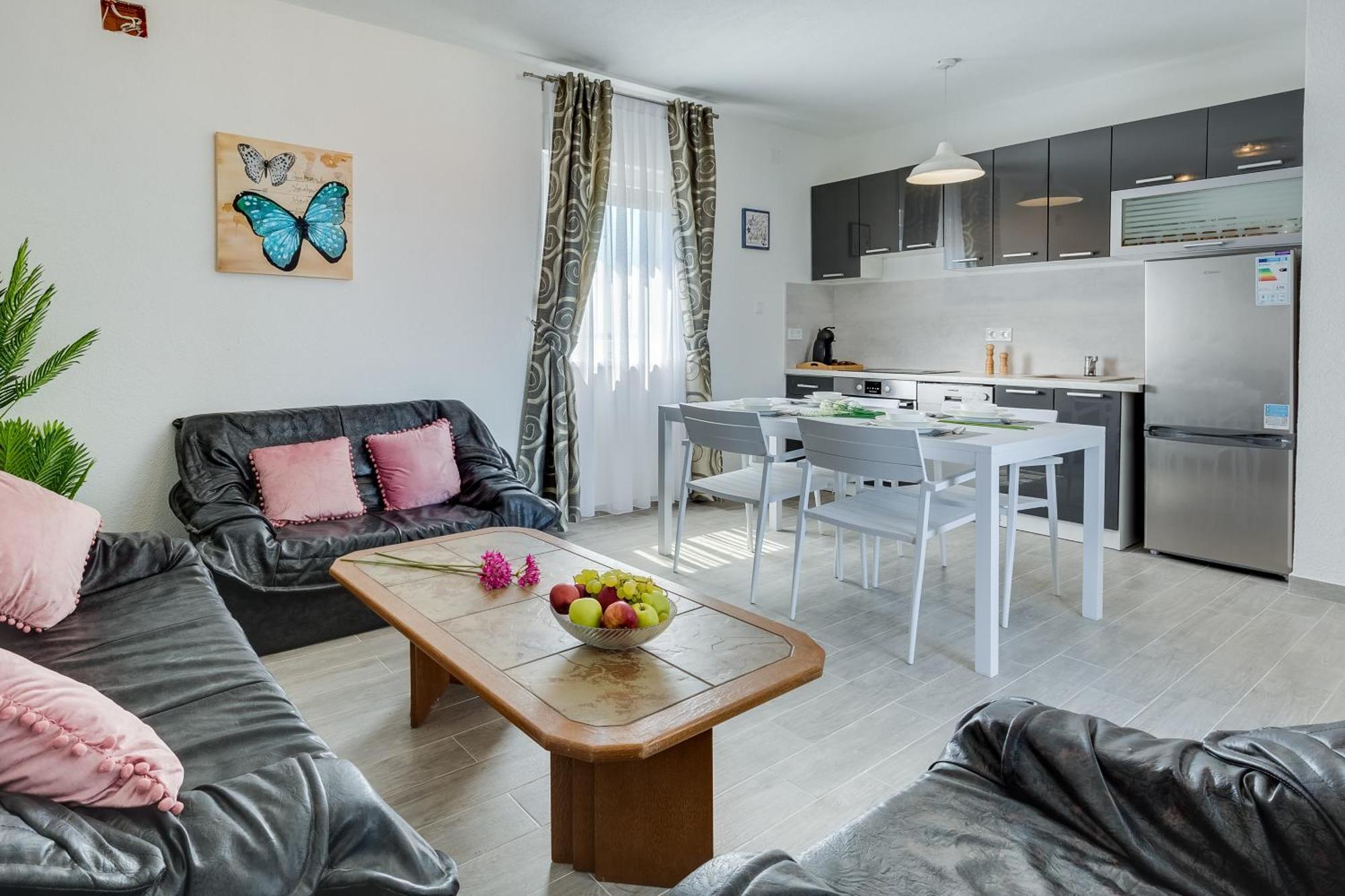 Apartmani Kastelina Vir Zewnętrze zdjęcie